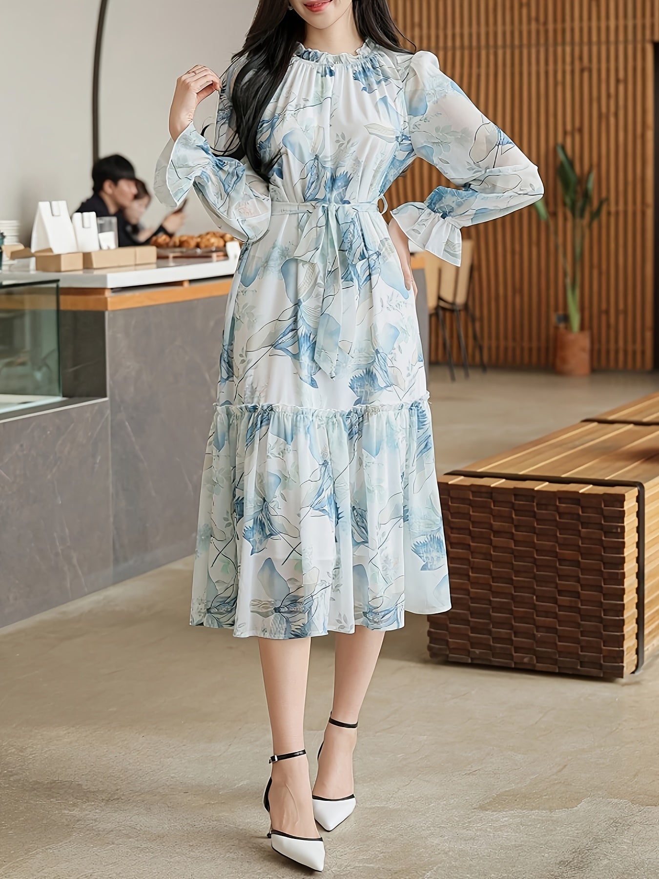 Elegant Floral Print A-Line Dress with Adjustable Waist and Crew Neck - Light Blue Floral Pattern, Short Sleeve, Summer Women'S Dress, Elegant Event Attire | Floral Print Dress | Sleeveless Dres