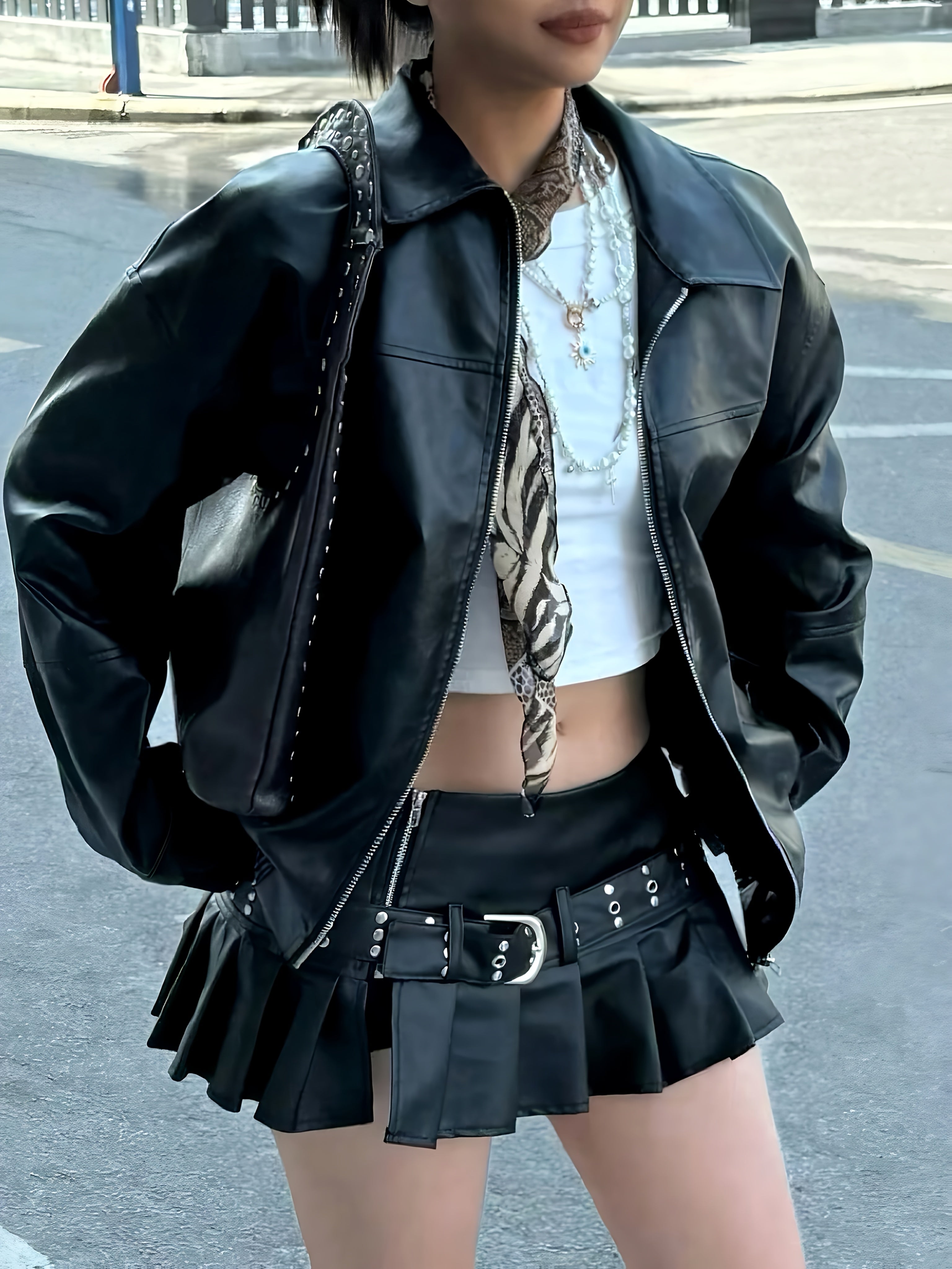 Women's Black Avant-Garde Biker Casual Lapel Baggy Long-Sleeved PU Leather Jacket, Spring & Fall, Zipper Closure, Lightweight & Durable, Perfect for Casual Outings