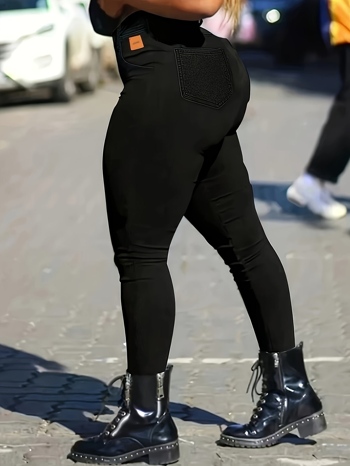 Women's Elegant Skinny Jeans with Button Detail - High-Stretch Viscose Blend, Solid Color, Comfort Fit Denim Pants for All Seasons